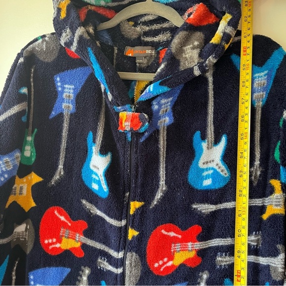 Mountain Ridge Men’s Medium Guitar Fleece Hooded Onesie Pajamas Unisex Cozy - Picture 9 of 14